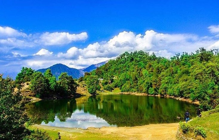 Deoria Tal